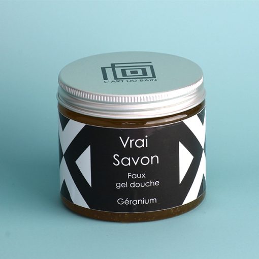 Vrai Faux géranium
